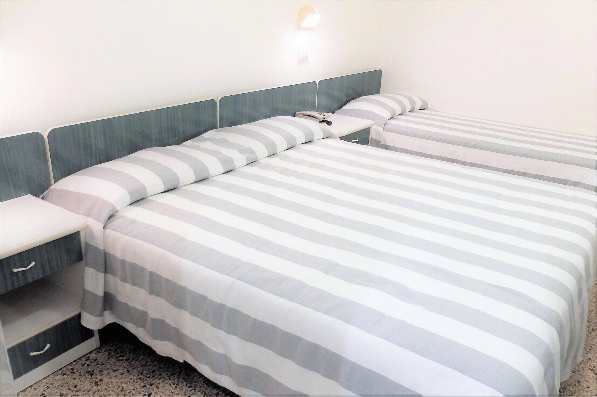 Hotel Aurea リミニ エクステリア 写真