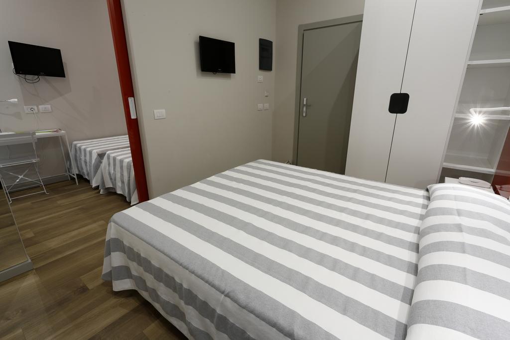 Hotel Aurea リミニ エクステリア 写真